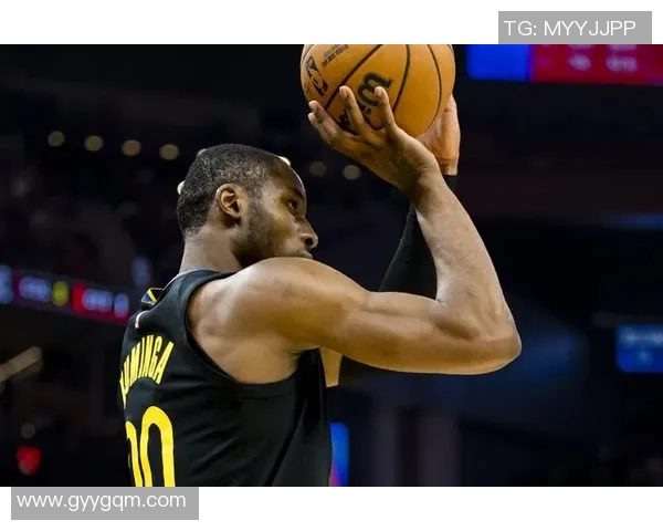 3月11日勇士与森林狼激战回顾球员表现与战术分析全景解读 3月11日勇士与森林狼激战回顾球员表现与战术分析全景解读