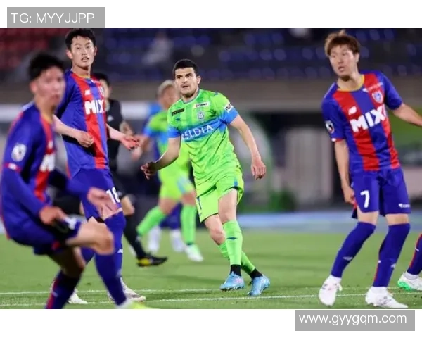 冈山绿雄迎战横滨FC力争主场胜利展现球队实力与斗志