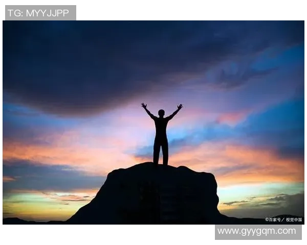 张帆的成长之路：从普通学生到行业精英的奋斗故事与人生启示