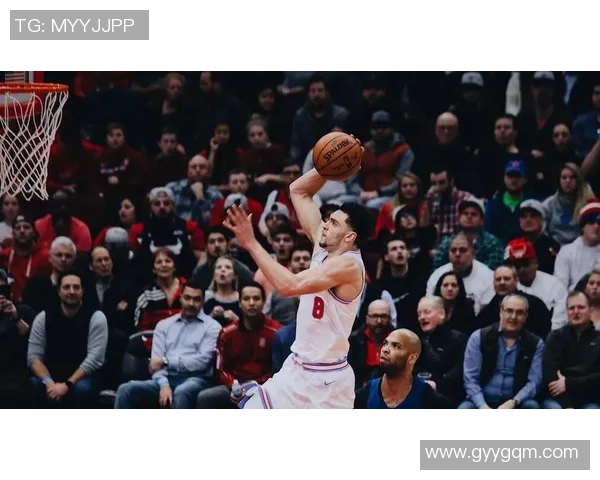 扎克拉文如何在NBA赛场上不断突破自我实现职业生涯新高峰